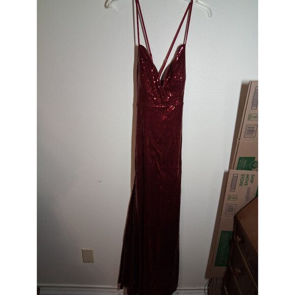 Windsor Dresses & Skirts - Windsor Sequin Gown Prom Dress Formal Floor Length Y2K Party Dance Red Sz Small
